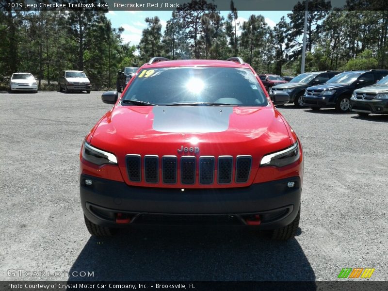 Firecracker Red / Black 2019 Jeep Cherokee Trailhawk 4x4