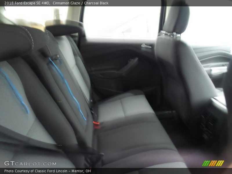 Cinnamon Glaze / Charcoal Black 2018 Ford Escape SE 4WD
