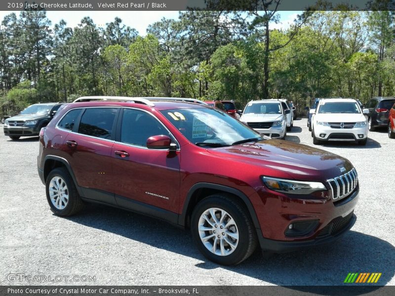 Velvet Red Pearl / Black 2019 Jeep Cherokee Latitude