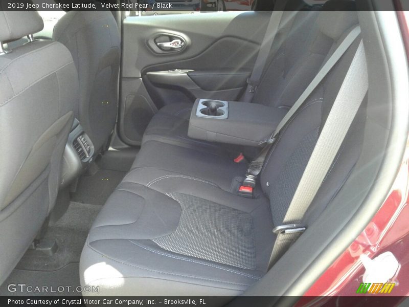 Velvet Red Pearl / Black 2019 Jeep Cherokee Latitude