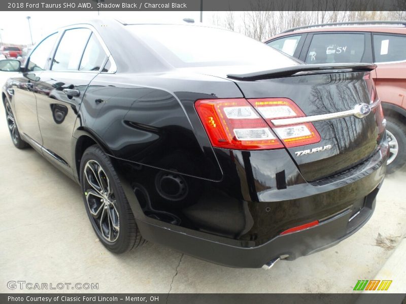 Shadow Black / Charcoal Black 2018 Ford Taurus SHO AWD