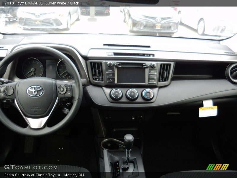 Super White / Black 2018 Toyota RAV4 LE