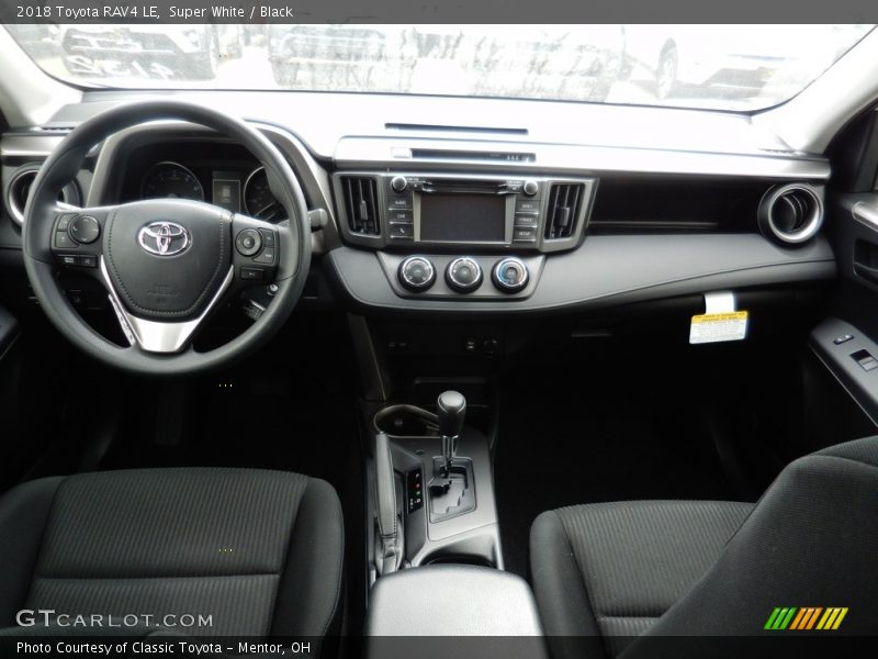 Super White / Black 2018 Toyota RAV4 LE