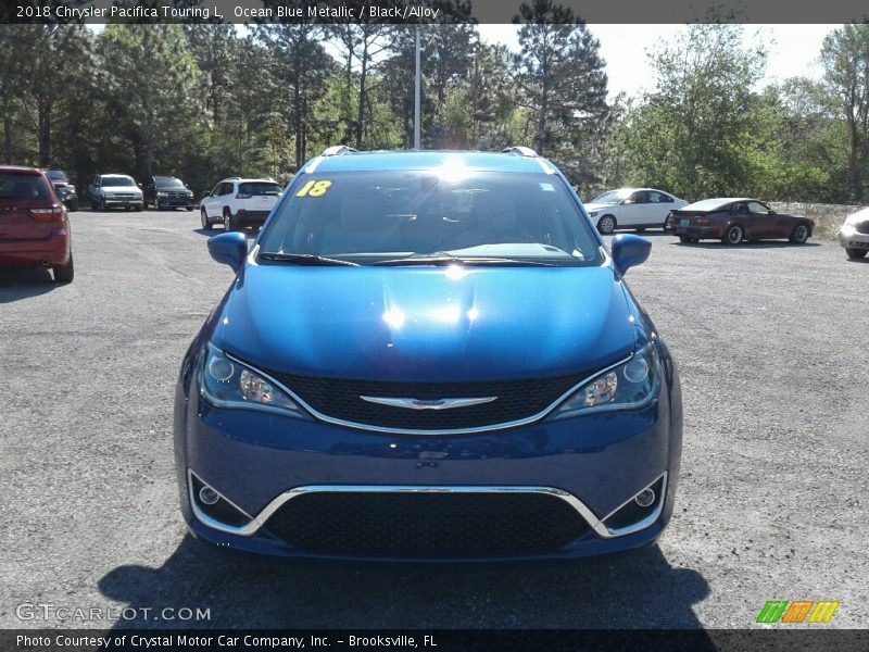 Ocean Blue Metallic / Black/Alloy 2018 Chrysler Pacifica Touring L