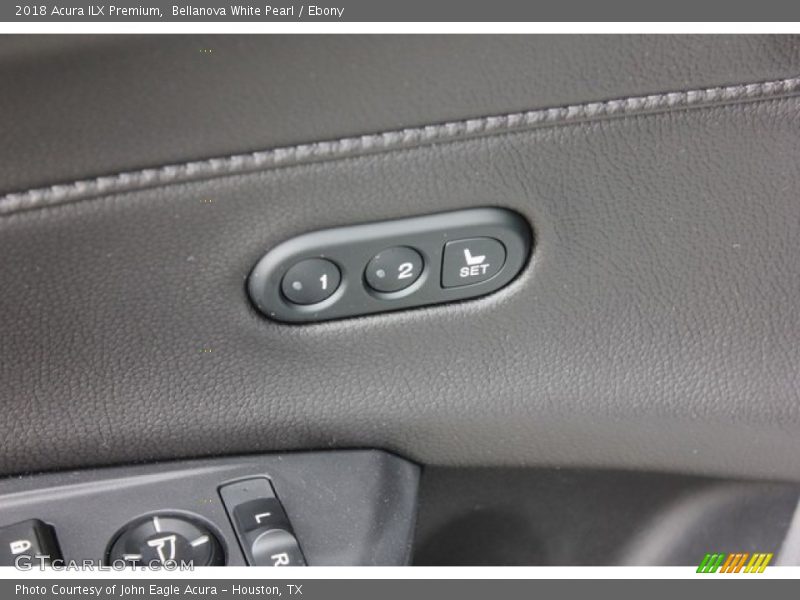 Bellanova White Pearl / Ebony 2018 Acura ILX Premium