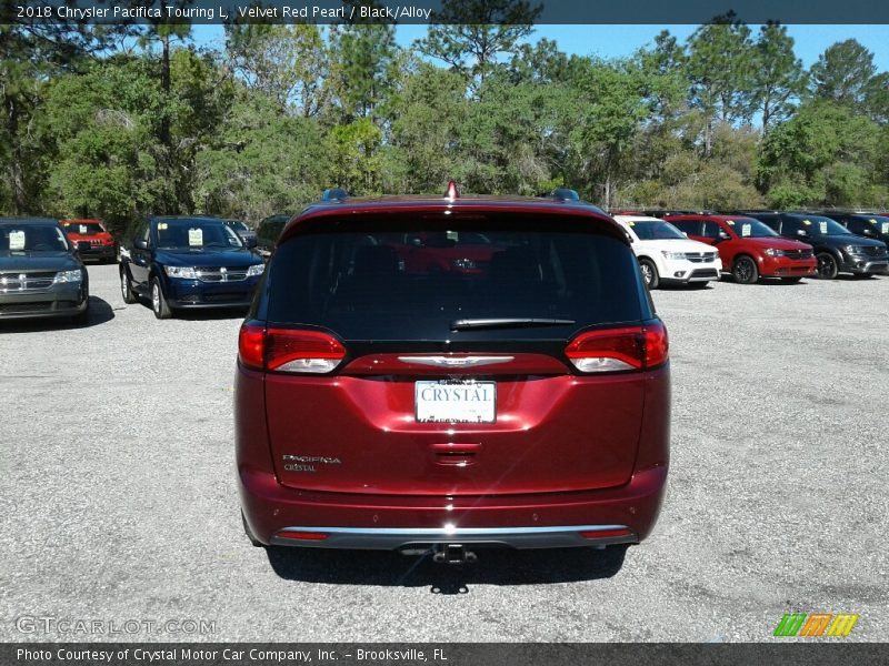 Velvet Red Pearl / Black/Alloy 2018 Chrysler Pacifica Touring L
