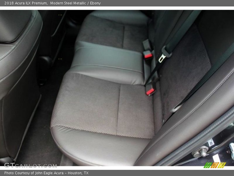Modern Steel Metallic / Ebony 2018 Acura ILX Premium