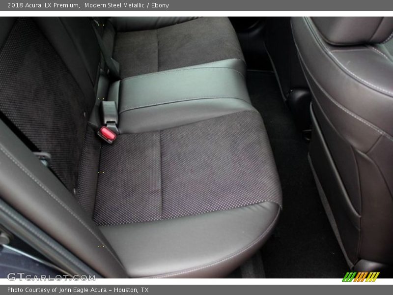 Modern Steel Metallic / Ebony 2018 Acura ILX Premium