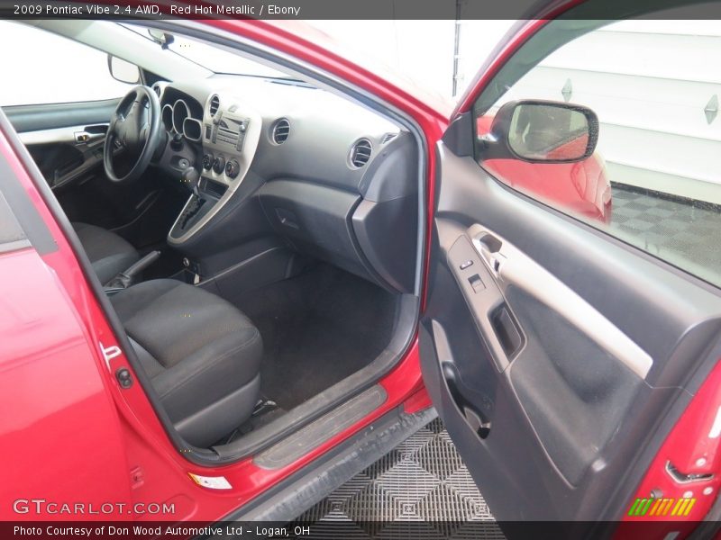 Red Hot Metallic / Ebony 2009 Pontiac Vibe 2.4 AWD