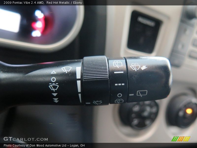 Red Hot Metallic / Ebony 2009 Pontiac Vibe 2.4 AWD