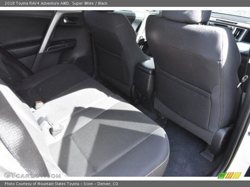 Super White / Black 2018 Toyota RAV4 Adventure AWD