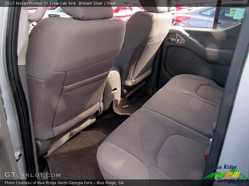 Brilliant Silver / Steel 2017 Nissan Frontier SV Crew Cab 4x4