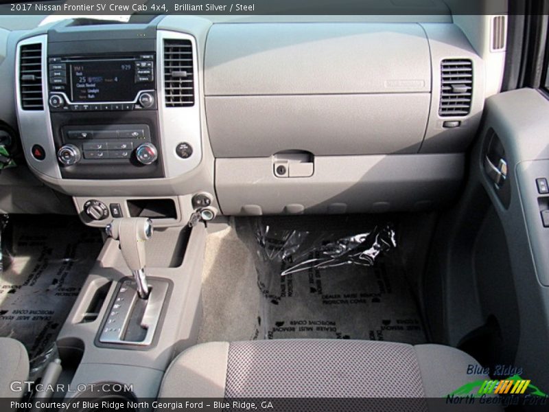 Brilliant Silver / Steel 2017 Nissan Frontier SV Crew Cab 4x4