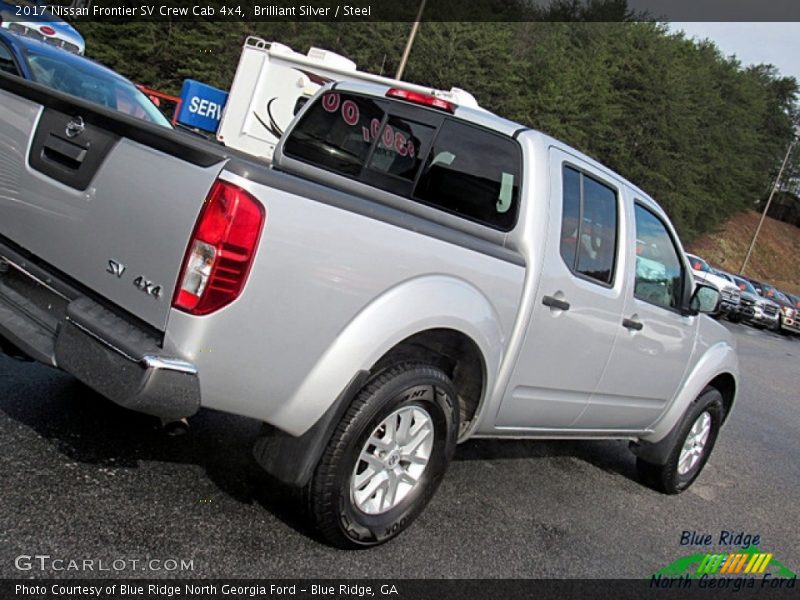 Brilliant Silver / Steel 2017 Nissan Frontier SV Crew Cab 4x4