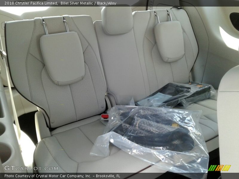Billet Silver Metallic / Black/Alloy 2018 Chrysler Pacifica Limited