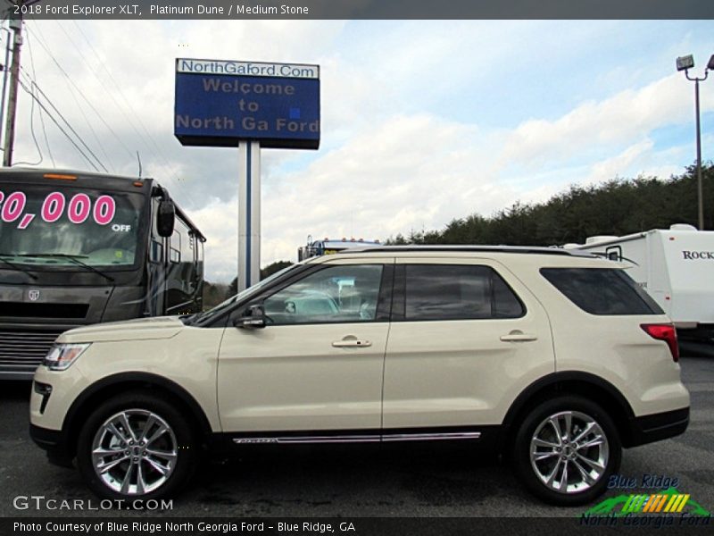 Platinum Dune / Medium Stone 2018 Ford Explorer XLT