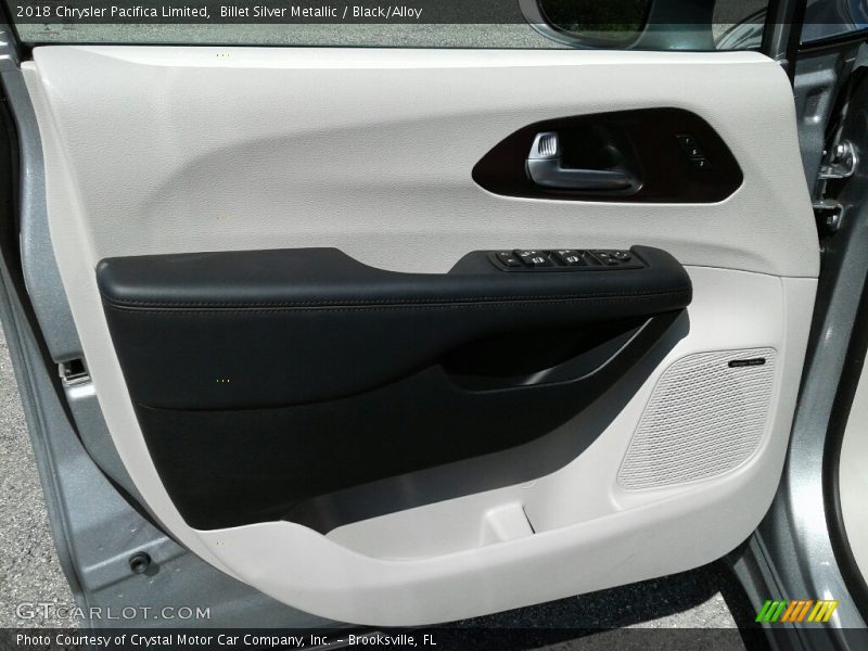 Billet Silver Metallic / Black/Alloy 2018 Chrysler Pacifica Limited
