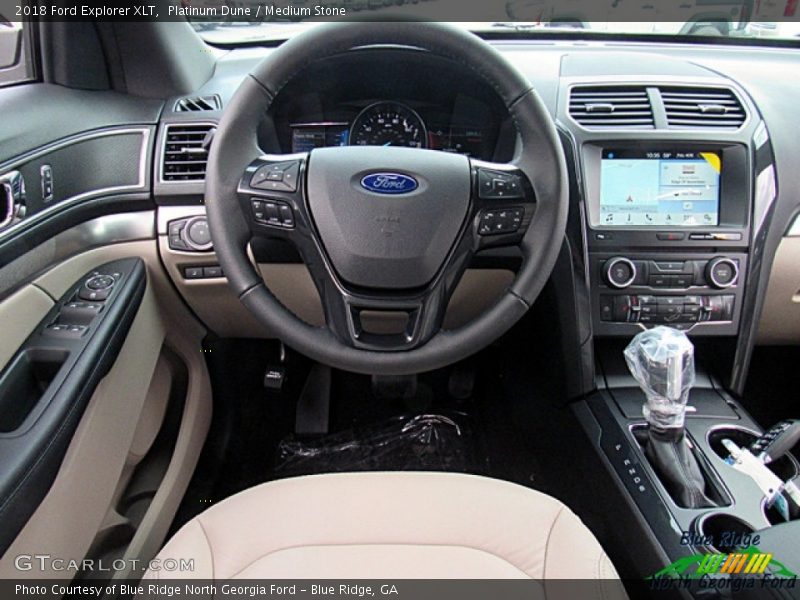 Platinum Dune / Medium Stone 2018 Ford Explorer XLT