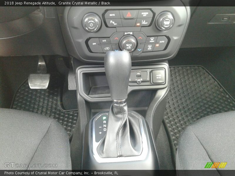 Granite Crystal Metallic / Black 2018 Jeep Renegade Altitude