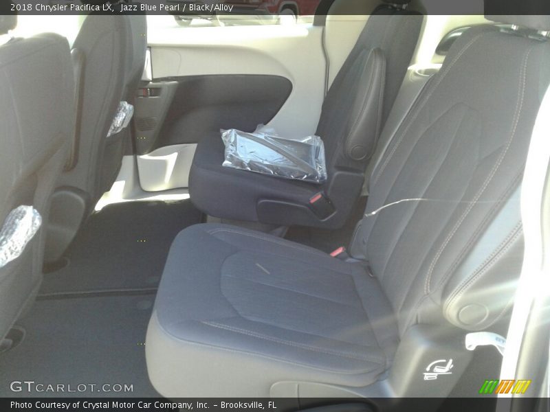 Jazz Blue Pearl / Black/Alloy 2018 Chrysler Pacifica LX