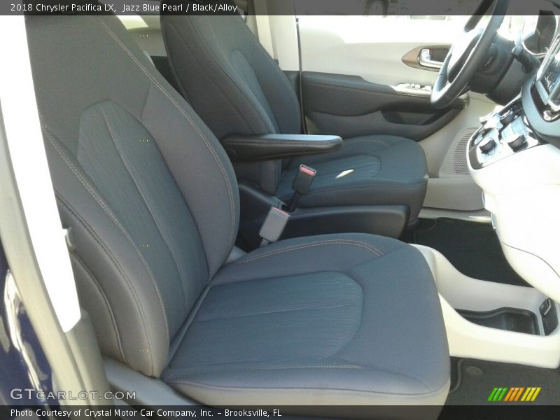 Jazz Blue Pearl / Black/Alloy 2018 Chrysler Pacifica LX