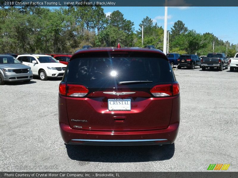 Velvet Red Pearl / Black/Alloy 2018 Chrysler Pacifica Touring L