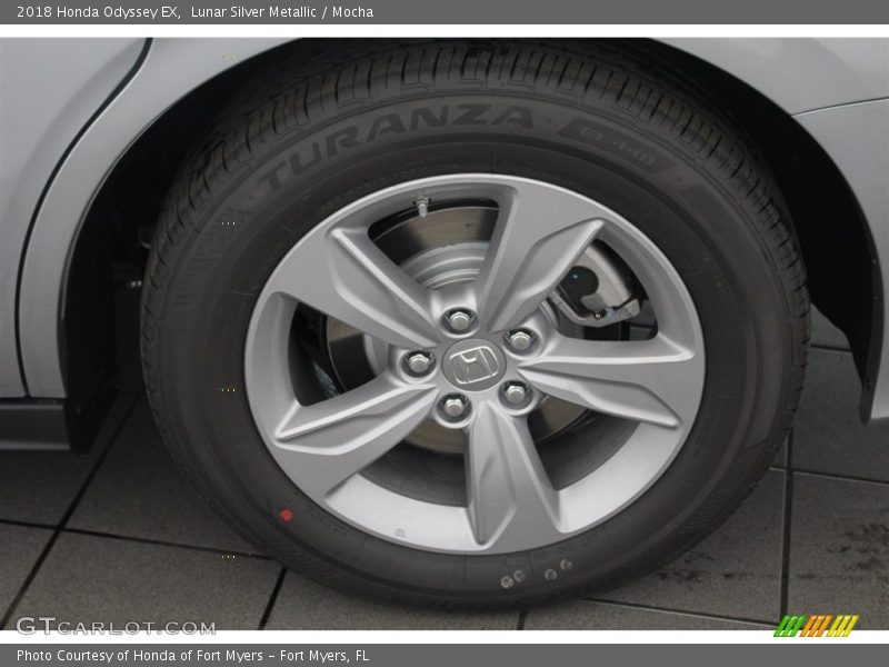 Lunar Silver Metallic / Mocha 2018 Honda Odyssey EX