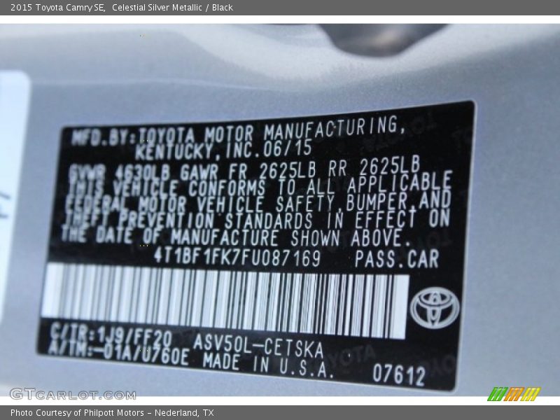 Celestial Silver Metallic / Black 2015 Toyota Camry SE