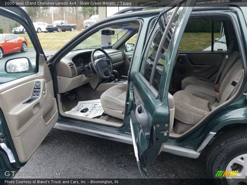 Shale Green Metallic / Taupe 2000 Jeep Grand Cherokee Laredo 4x4
