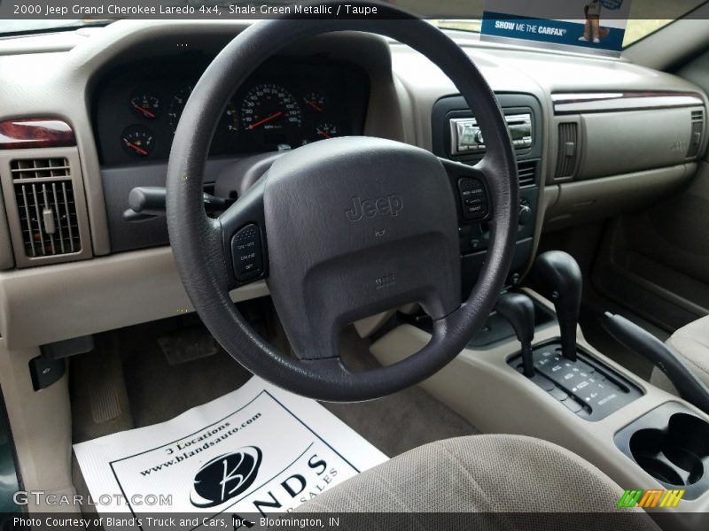 Shale Green Metallic / Taupe 2000 Jeep Grand Cherokee Laredo 4x4