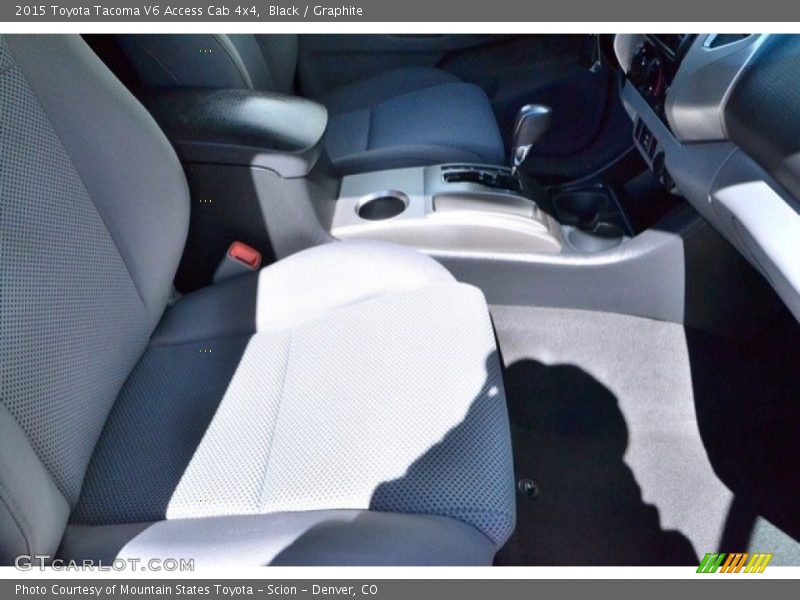 Black / Graphite 2015 Toyota Tacoma V6 Access Cab 4x4