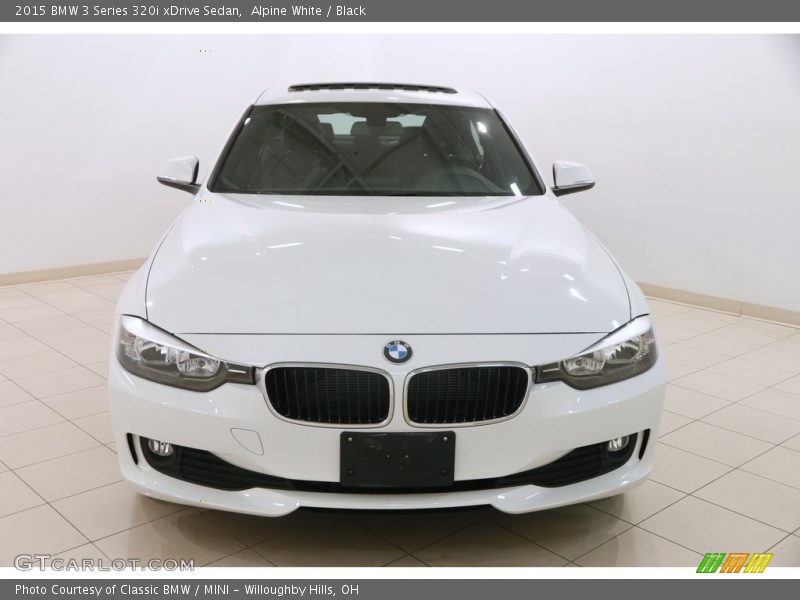 Alpine White / Black 2015 BMW 3 Series 320i xDrive Sedan