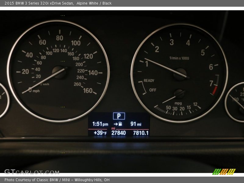 Alpine White / Black 2015 BMW 3 Series 320i xDrive Sedan