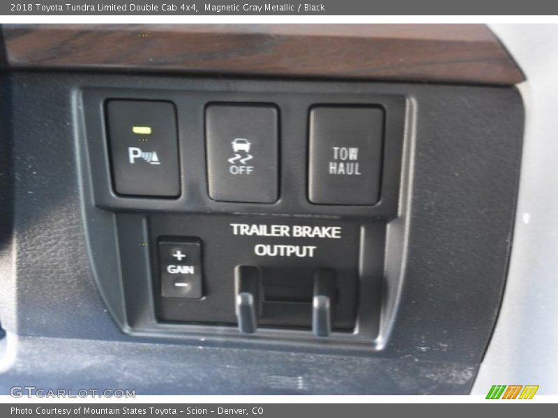 Magnetic Gray Metallic / Black 2018 Toyota Tundra Limited Double Cab 4x4