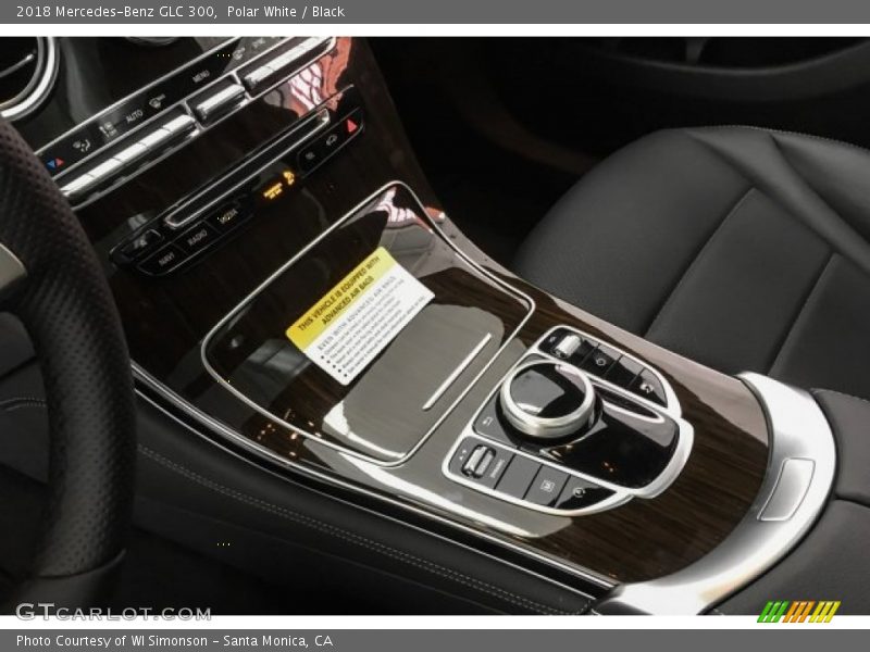 Polar White / Black 2018 Mercedes-Benz GLC 300