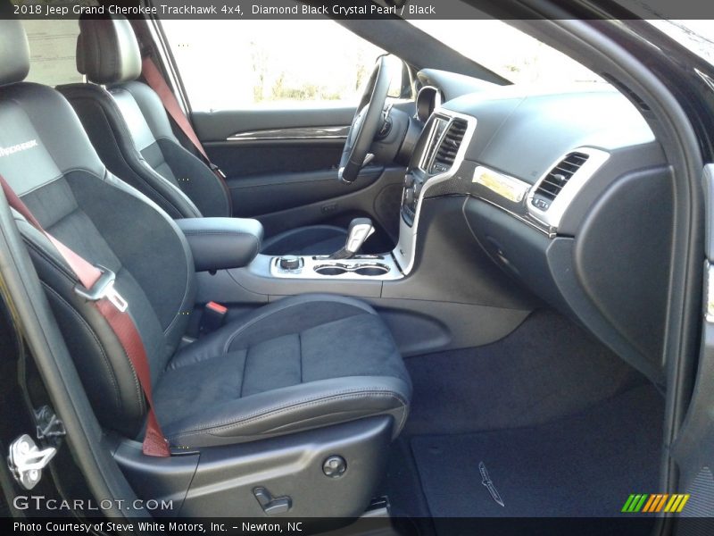 Front Seat of 2018 Grand Cherokee Trackhawk 4x4