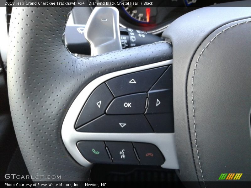 Controls of 2018 Grand Cherokee Trackhawk 4x4