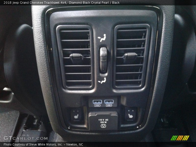 Diamond Black Crystal Pearl / Black 2018 Jeep Grand Cherokee Trackhawk 4x4