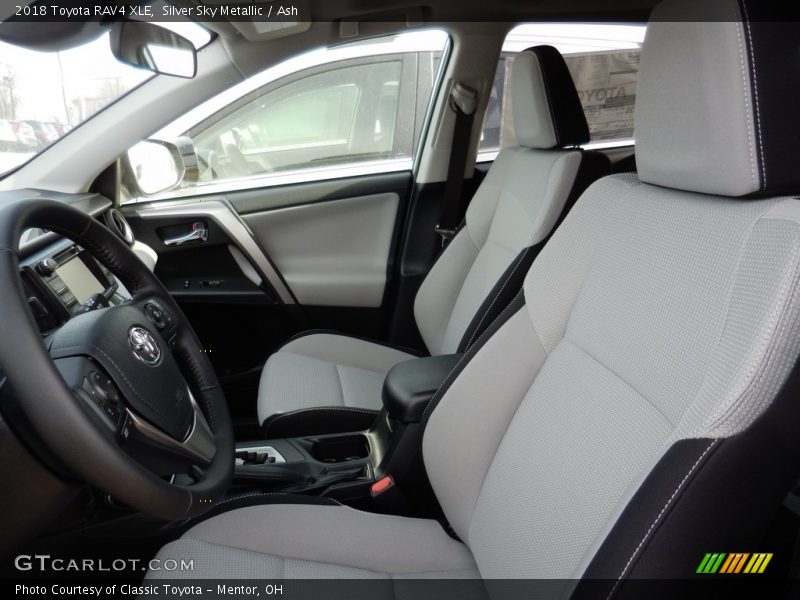 Silver Sky Metallic / Ash 2018 Toyota RAV4 XLE
