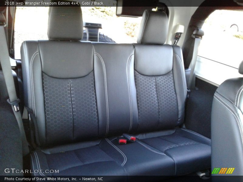 Gobi / Black 2018 Jeep Wrangler Freedom Edition 4x4