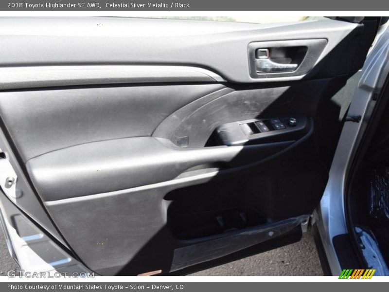 Celestial Silver Metallic / Black 2018 Toyota Highlander SE AWD