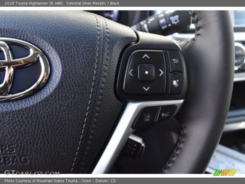 Celestial Silver Metallic / Black 2018 Toyota Highlander SE AWD