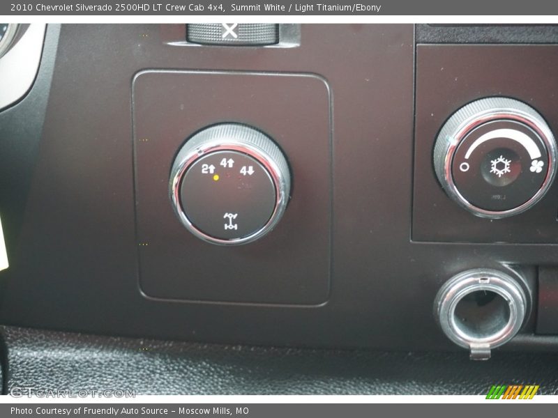 Summit White / Light Titanium/Ebony 2010 Chevrolet Silverado 2500HD LT Crew Cab 4x4