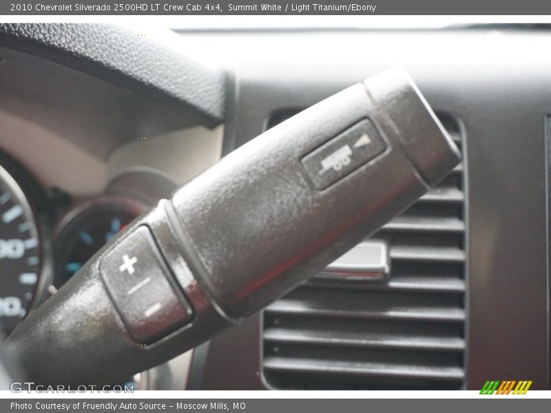 Summit White / Light Titanium/Ebony 2010 Chevrolet Silverado 2500HD LT Crew Cab 4x4