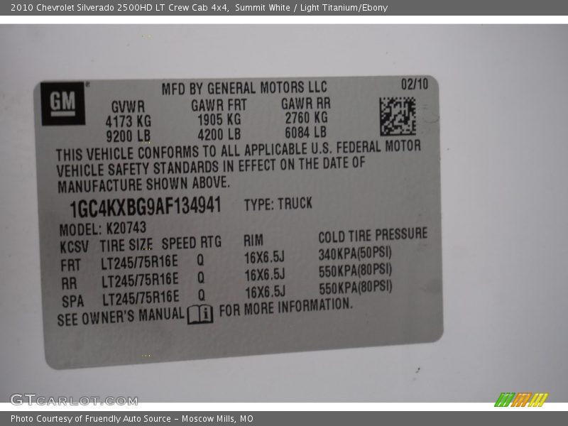Summit White / Light Titanium/Ebony 2010 Chevrolet Silverado 2500HD LT Crew Cab 4x4