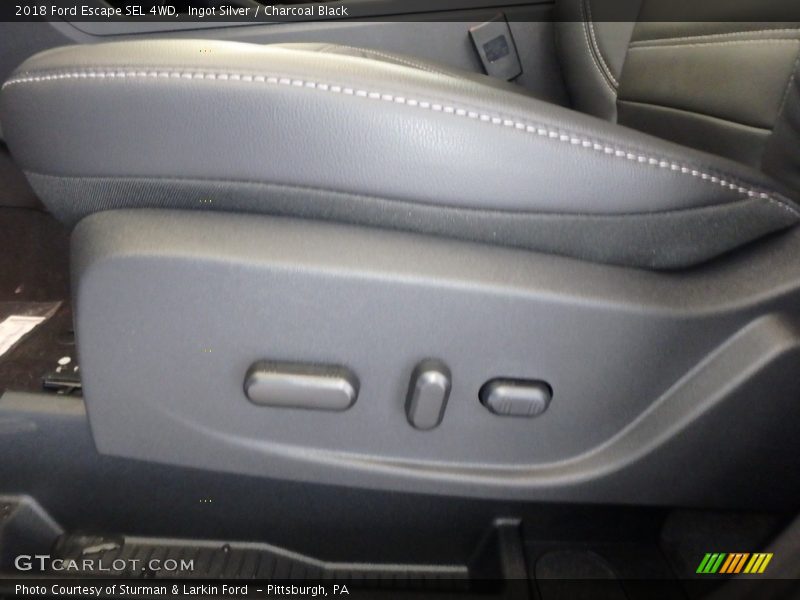 Ingot Silver / Charcoal Black 2018 Ford Escape SEL 4WD