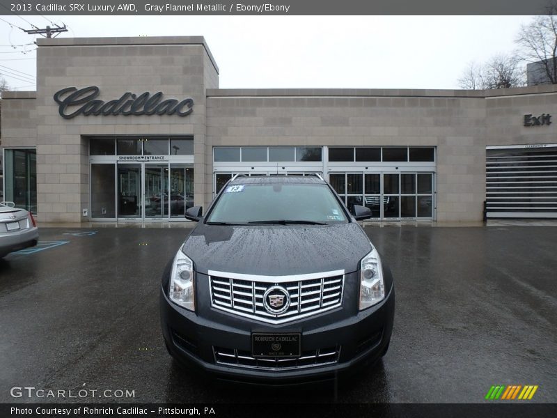 Gray Flannel Metallic / Ebony/Ebony 2013 Cadillac SRX Luxury AWD