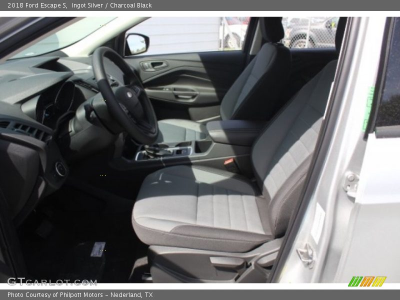 Ingot Silver / Charcoal Black 2018 Ford Escape S