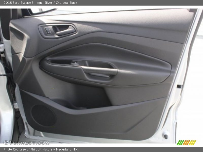 Ingot Silver / Charcoal Black 2018 Ford Escape S