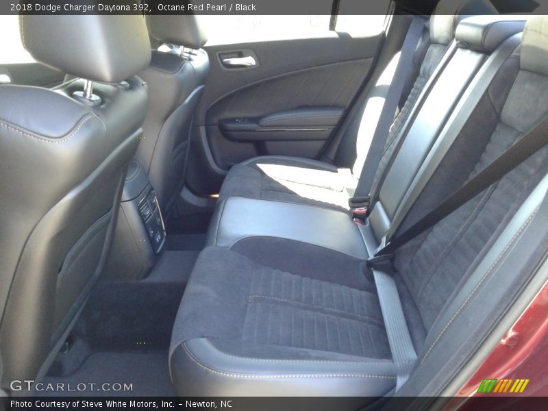 Octane Red Pearl / Black 2018 Dodge Charger Daytona 392